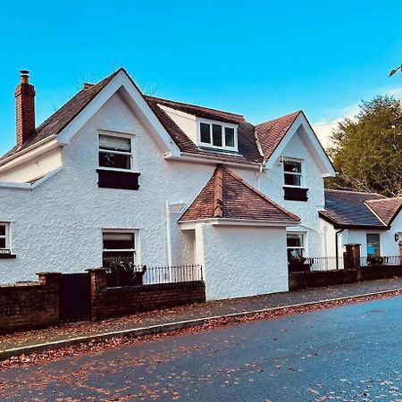 6 - Central Location - Entire House - Free Parking Merthyr Tydfil Exterior photo